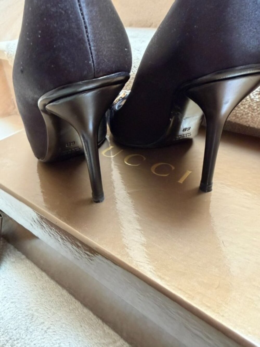 Gucci Satin Crystal Horsebit pumps - Picture 8 of 16